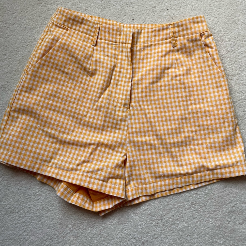 UO Gingham Shorts